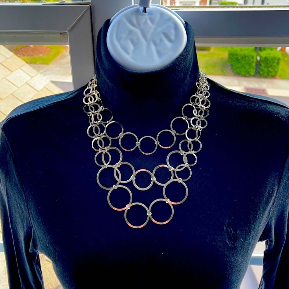 Circle necklace